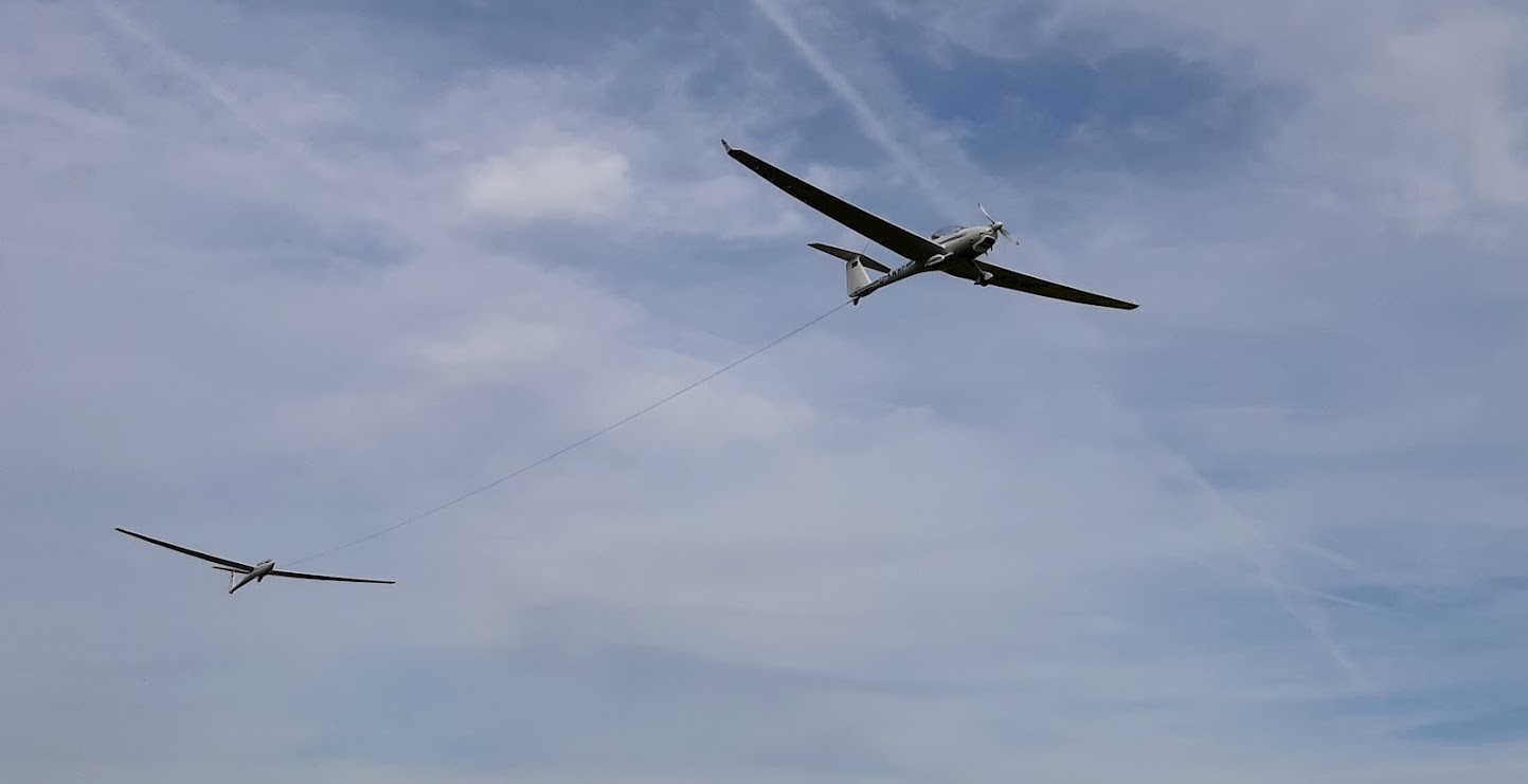 Wie startet ein Segelflugzeug?